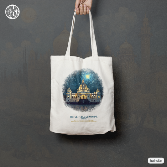The Victoria Memorial in starry night (Totebag) by huihui